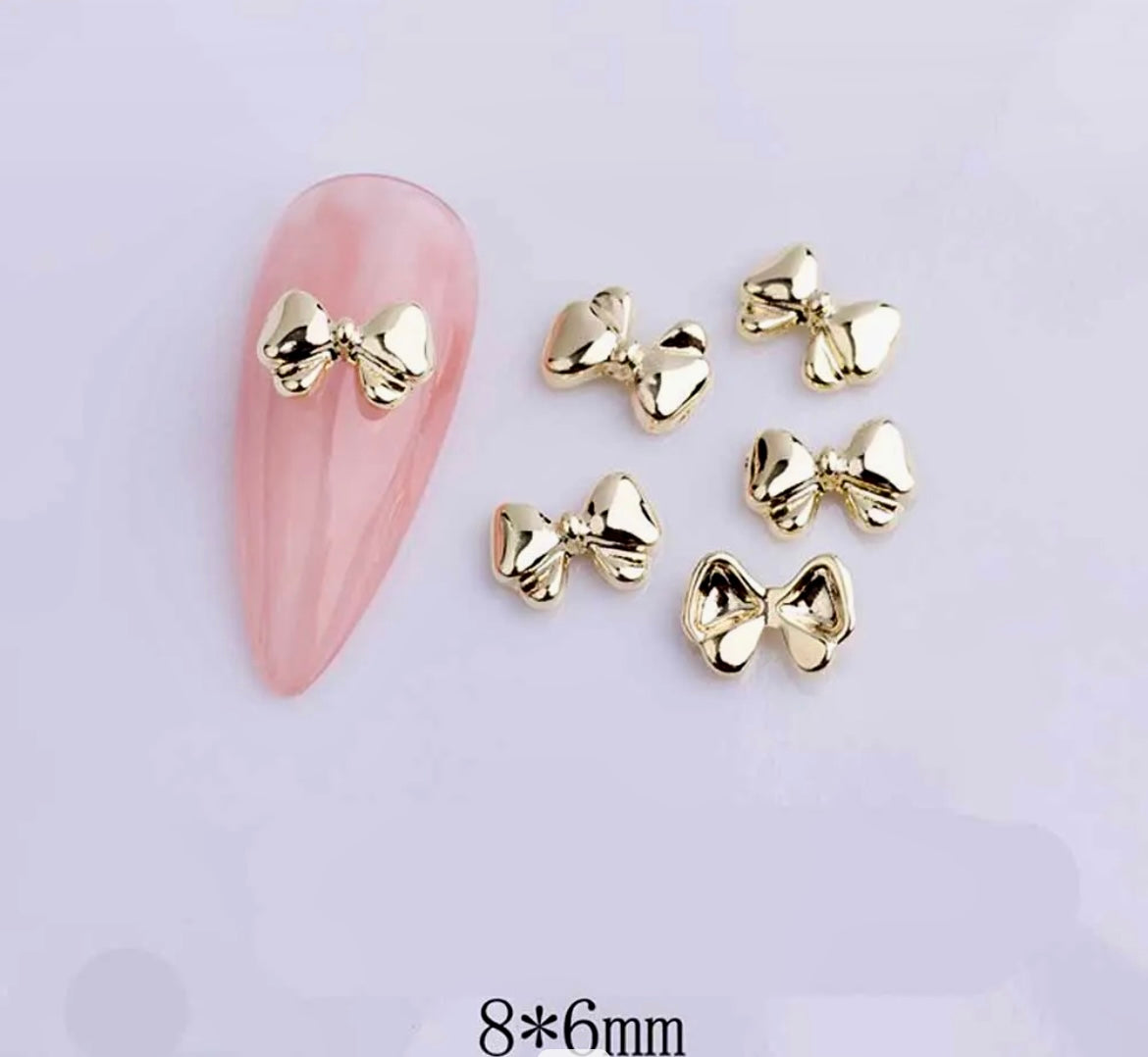 3D Metallic Rhinestone Nail Art